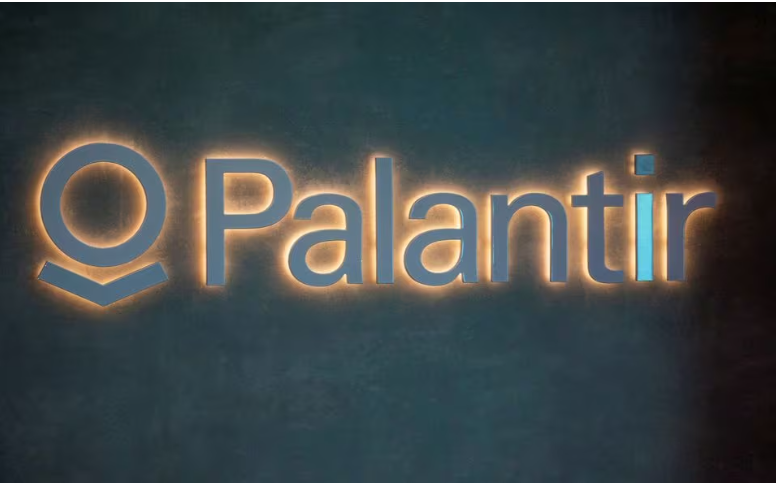 The logo of U.S. software company Palantir Technologies 1